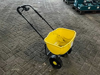 Kunstmeststrooier - afbeelding 1 van  4
