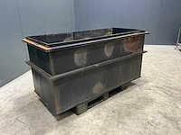 Kunstof opslagbak - afbeelding 1 van  3