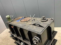 Kunstof watertank met roerwerk - afbeelding 2 van  3