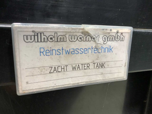 Kunstof watertank - afbeelding 5 van  6