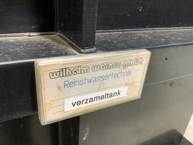 Kunstof watertank - afbeelding 3 van  4