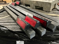Kunstofpaal met reflector (200x) - afbeelding 2 van  5