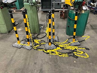 Kunstof/reflecterend afzetpalen met ketting - afbeelding 3 van  3