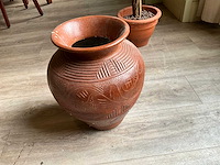 Kunstplant en bloempot - afbeelding 4 van  6