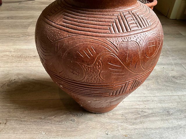 Kunstplant en bloempot - afbeelding 5 van  6
