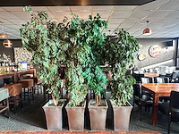 Kunstplant in metalen plantenbak (4x) - afbeelding 1 van  4