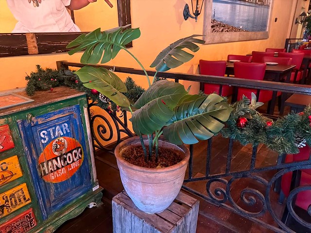 Kunstplant in pot (2x) - afbeelding 1 van  2