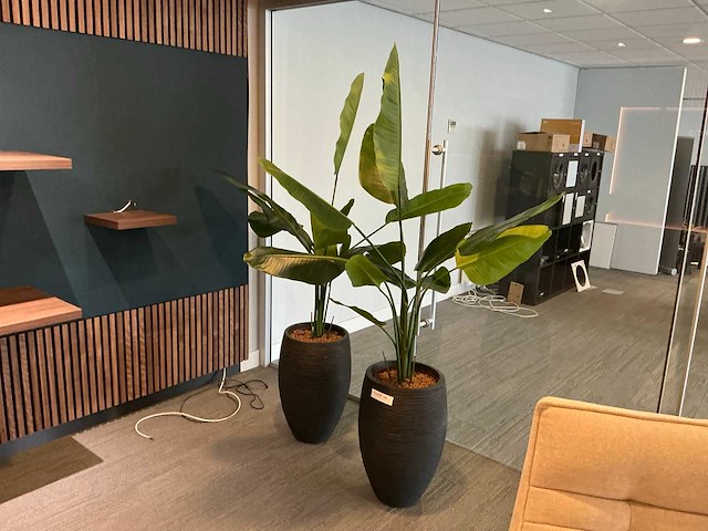 Kunstplant in pot (2x) - afbeelding 1 van  4