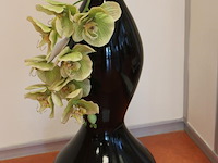 Kunstplant in pot. hoogte pot 60 cm. - afbeelding 2 van  2