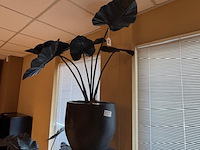 Kunstplant in pot, magazijn breit - afbeelding 1 van  4