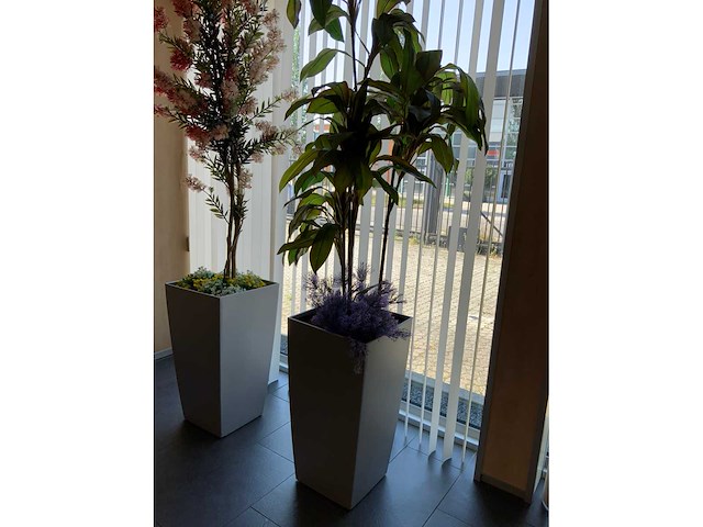 Kunstplant in pot - afbeelding 4 van  4