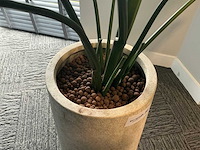Kunstplant in pot - afbeelding 4 van  5