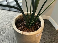 Kunstplant in pot - afbeelding 5 van  5