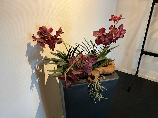 Kunstplant met pot (2x) - afbeelding 4 van  4