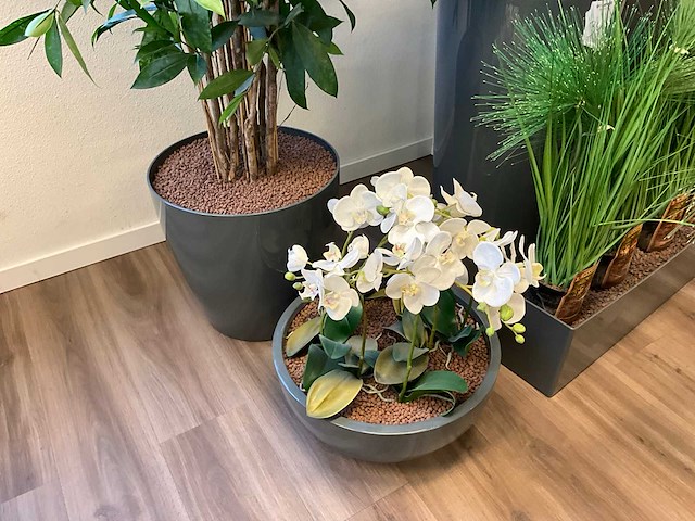 (kunst)plant met pot (4x) - afbeelding 4 van  5