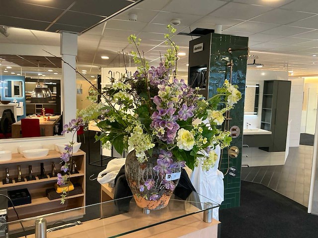 Kunstplant met pot - afbeelding 1 van  4