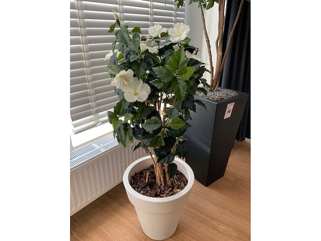 Kunstplant met pot - afbeelding 4 van  5