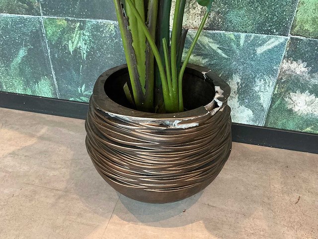 Kunstplant met pot - afbeelding 3 van  3