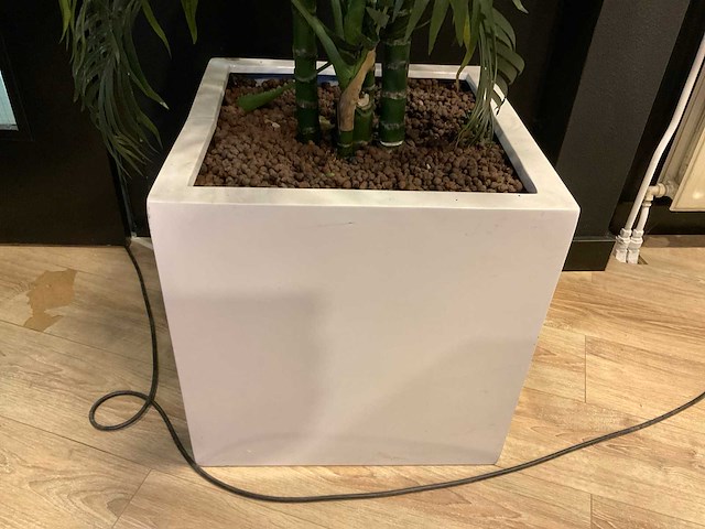 Kunstplant met pot - afbeelding 4 van  4