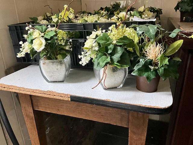 Kunstplantjes (28x) - afbeelding 1 van  1