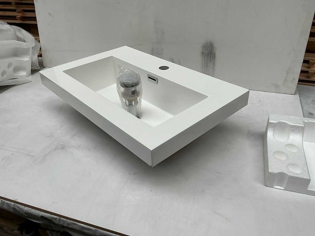 Kunststenen wasbak - afbeelding 1 van  6