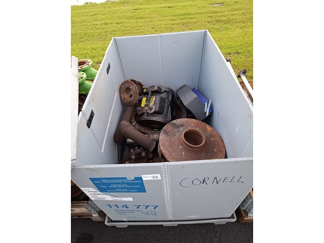 Kunststof accubak met inhoud - afbeelding 2 van  6