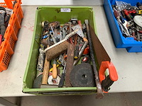 Kunststof bak met handgereedschap - afbeelding 1 van  1