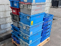 Kunststof bakken en kratten - aantal 26 stuks - afbeelding 1 van  3