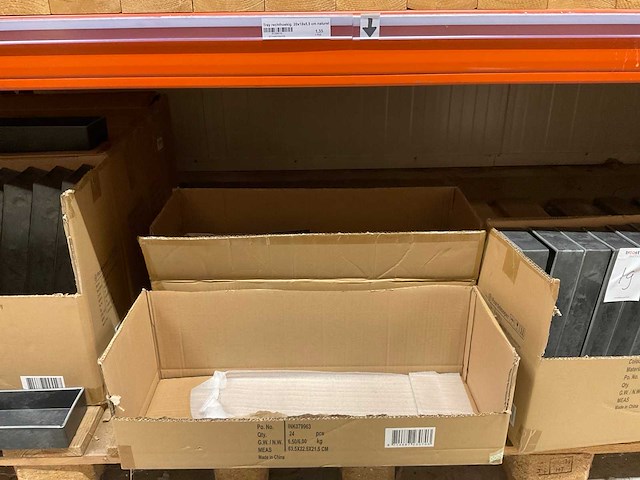 Kunststof bakken, vazen en schalen. - afbeelding 9 van  20