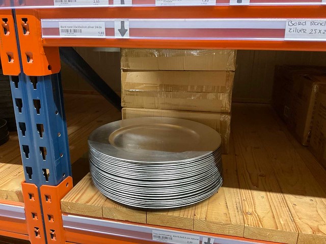 Kunststof bakken, vazen en schalen. - afbeelding 20 van  20