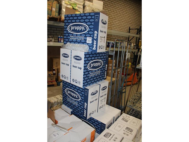 Kunststof bierglazen proppy. 7x 1000 stuks. 0,25 liter. - afbeelding 2 van  3
