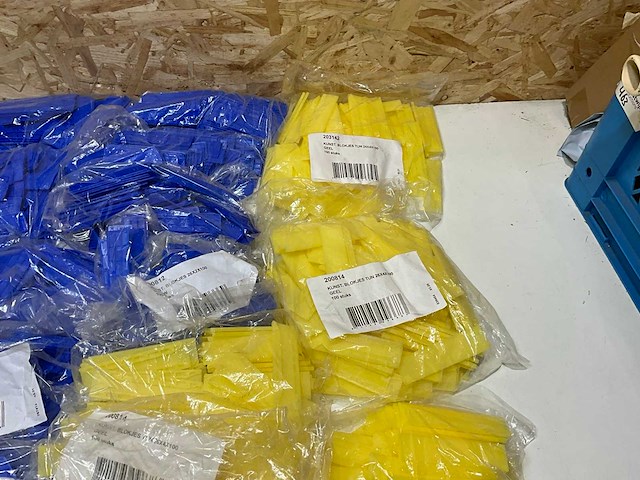 Kunststof blokjes diverse maten (2700x) - afbeelding 3 van  13