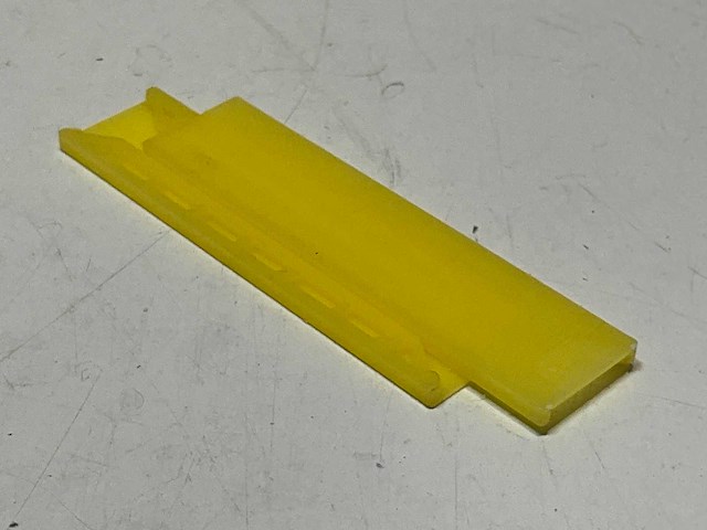 Kunststof blokjes tun 24x4x100 (1600x) - afbeelding 3 van  5