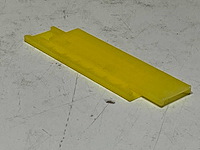 Kunststof blokjes tun 24x4x100 (1600x) - afbeelding 4 van  5