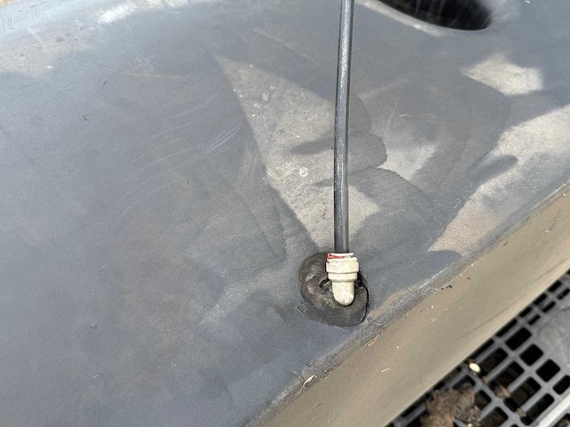 Kunststof brandstoftank - afbeelding 6 van  8