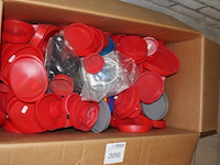 Kunststof doppen in doos in diverse maten. - afbeelding 2 van  2