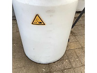 Kunststof doseertank 90 liter - afbeelding 2 van  2