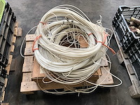 Kunststof draad - afbeelding 1 van  2