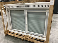 Kunststof draai-kiepraam met kliklijst - afbeelding 1 van  5