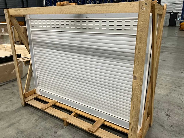 Kunststof draai-kiepraam met kliklijst - afbeelding 3 van  5