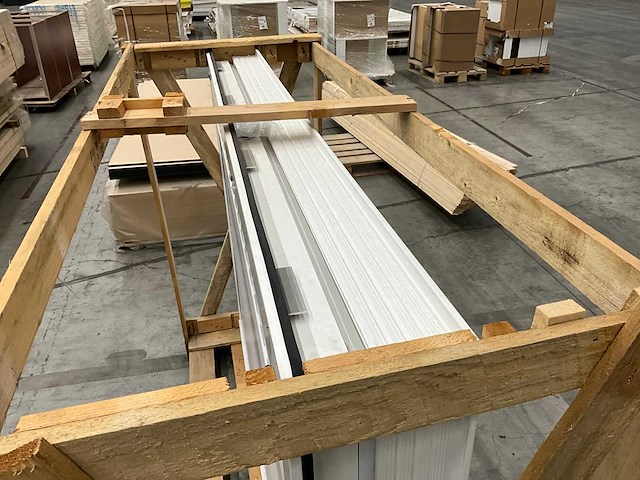 Kunststof draai-kiepraam met kliklijst - afbeelding 4 van  5