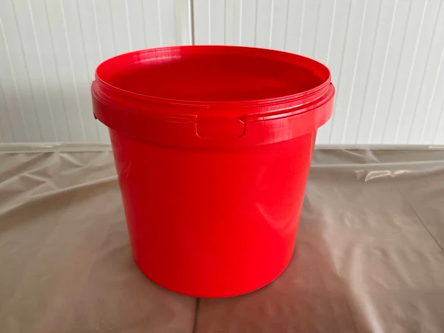 Kunststof emmer rood (6 liter) (4400x) - afbeelding 2 van  7