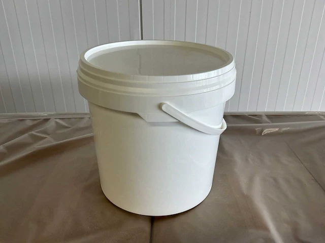 Kunststof emmer wit (6 liter) (3600x) - afbeelding 1 van  8