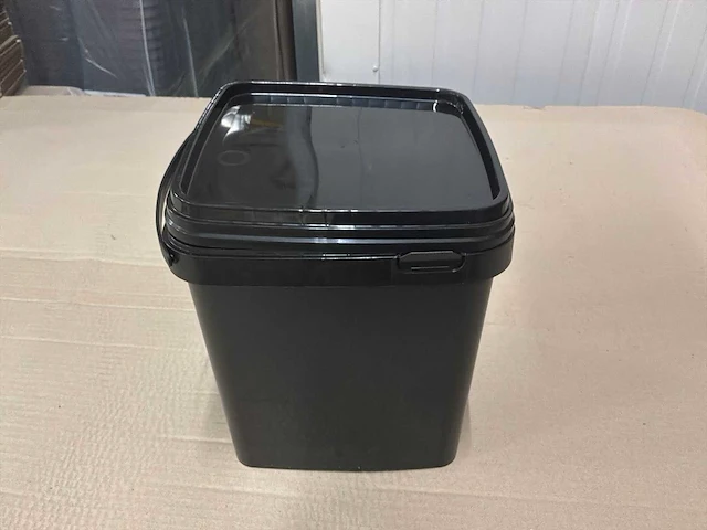 Kunststof emmer zwart (5 liter) (4500x) - afbeelding 2 van  6