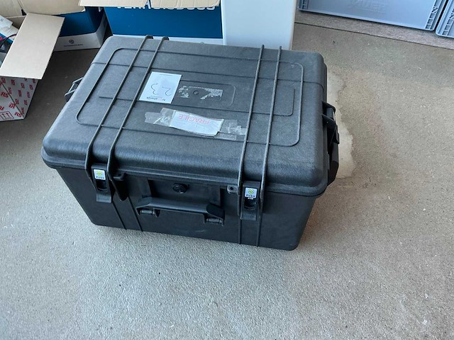 Kunststof flightcase - afbeelding 1 van  1