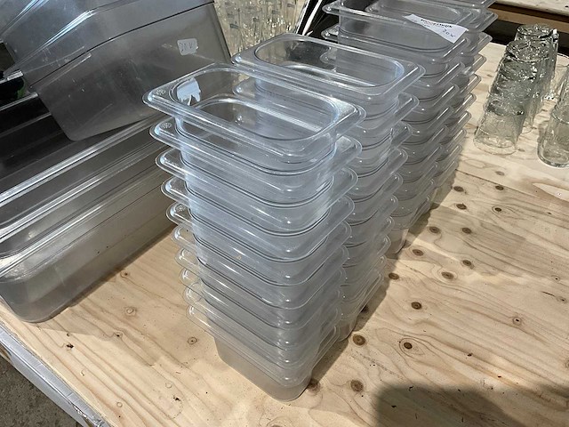 Kunststof gastronormbak gn 1/9-100 (20x) - afbeelding 1 van  2