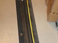 Kunststof kabelbrug met 2 kanalen en klepdeksel. 5 stuks. - afbeelding 2 van  3