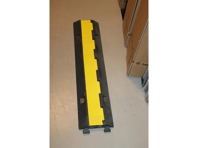 Kunststof kabelbrug met 2 kanalen en klepdeksel. 5 stuks. - afbeelding 3 van  3