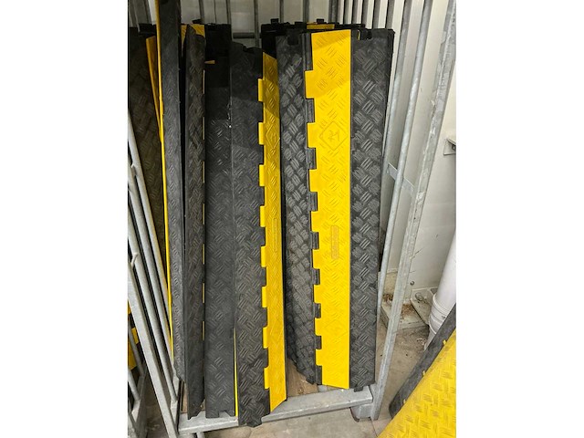 Kunststof kabelgoot (85x) - afbeelding 7 van  9