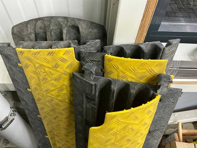 Kunststof kabelgoot (85x) - afbeelding 9 van  9